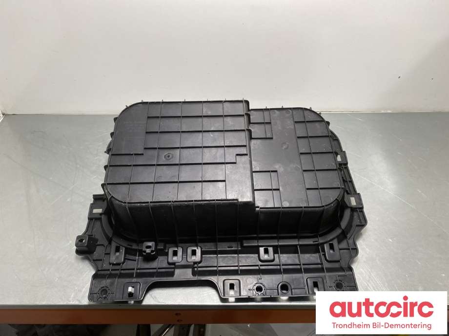Panserrom deksel (Frunk Cover) til Kia EV3 2025-->> (86710EV000|)