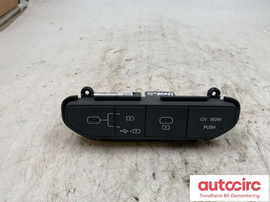 Dashbord diverse til Kia EV3, 2025-->>  (961A0EV000)