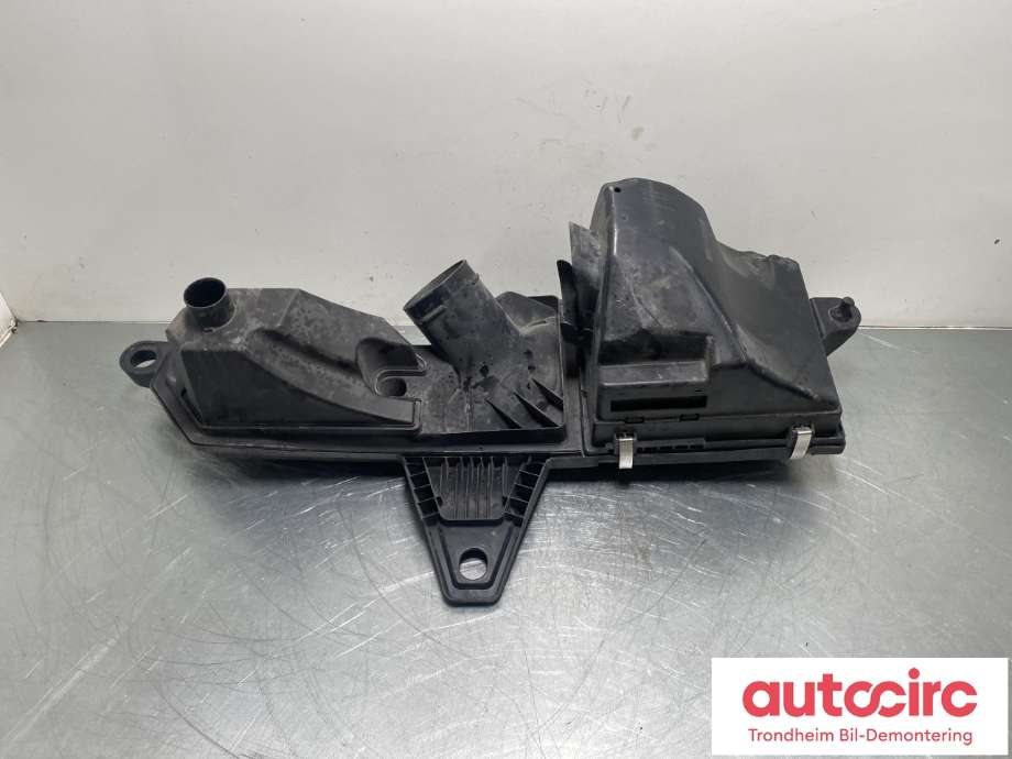 Luftfilterboks til BMW 3-Serie 2012-2018 (F30/F31/F34) (F30/F31/F34) (13 71 8 507 313|)