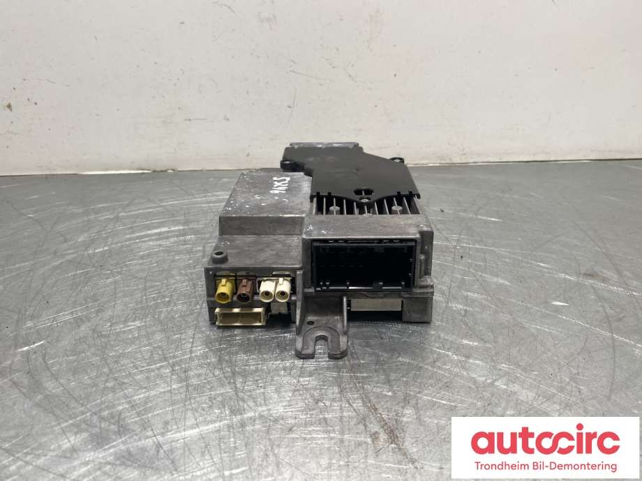 Bilstereo forsterker til BMW 3-Serie 2018-->> (G20) (G20) (HARMAN|65 12 5 A47 586|65 12 5 A9B F88|R3 9 439 040 01)