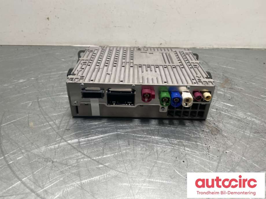 Bilstereo til BMW 3-Serie 2018-->> (G20) (G20) (ALPINE|65 12 9 432 638|65 12 9 438 331 01|)