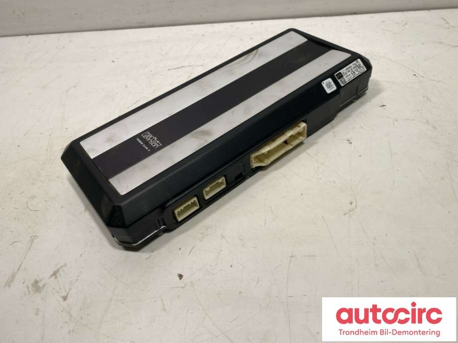 Bilstereo forsterker til Lexus NX 2014-2021 (Type I) (AZ10) (AZ10) (MARK LEVINSON|8628078110|862800WE62|)