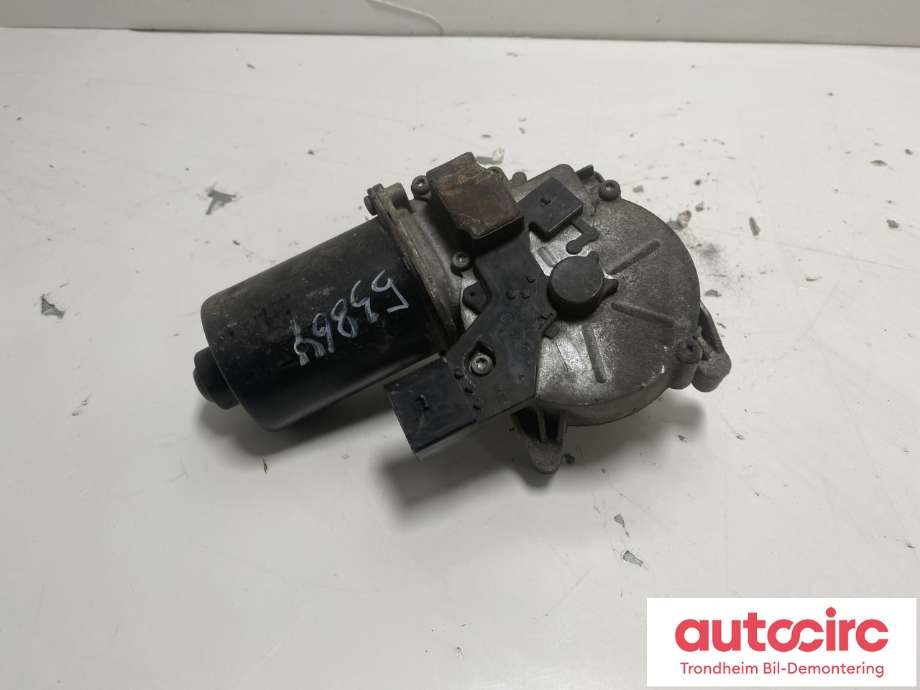 Viskermotor frontrute til Mercedes Vito/Viano 2010-2014 (Fase 2) (W639) (W639) (VALEO|A6398200140|)