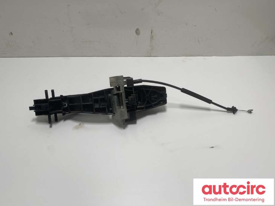 Dørhåndtak utv høyre foran til Land Rover Discovery 2005-2009 (Type III)  (CXF500043|LR018297|AH2221120AB| CXA000016PMA| LR020632| 5H2222404AF)