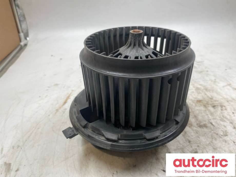 Varmeapparat motor bak til VW Transporter / Caravelle 2015-2019 (T6) (T6) (7H0 819 021 A|7E0 819 021 A|)