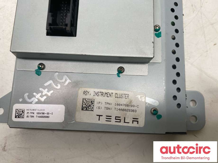 Instrumentpanel til Tesla Model S 2013-2016 (Fase 1)  (1004788-00-C|1004788-00-D|1004788-00-E| 1039357-00-D| 1039357-00-F)