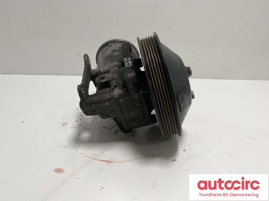 Servo pumpe mekanisk til Mercedes 190 1984-1993 (W201) (W201) (ZF|A 201 460 18 80|A 201 460 17 80|A 201 460 33 80)