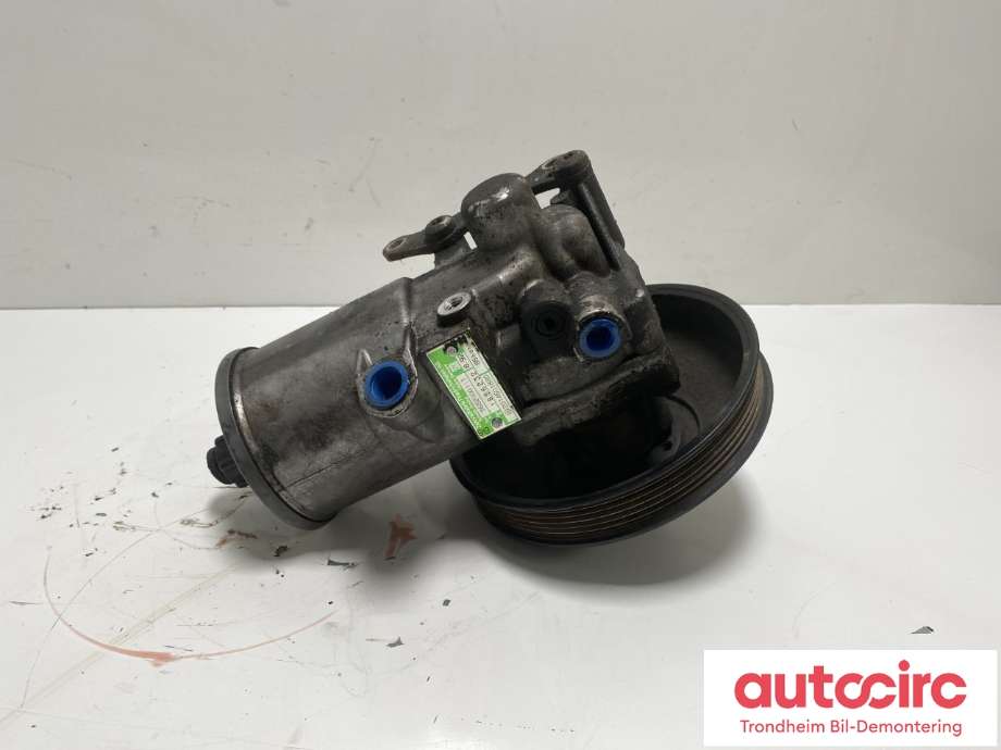Servo pumpe mekanisk til Mercedes 190 1984-1993 (W201) (W201) (ZF|A 201 460 18 80|A 201 460 17 80|A 201 460 33 80)