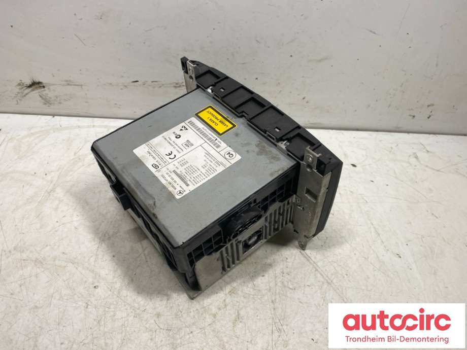 Bilstereo til Mercedes Vito/Viano 2010-2014 (Fase 2) (W639) (W639) (A1699002000|MF2830|A1699010700)