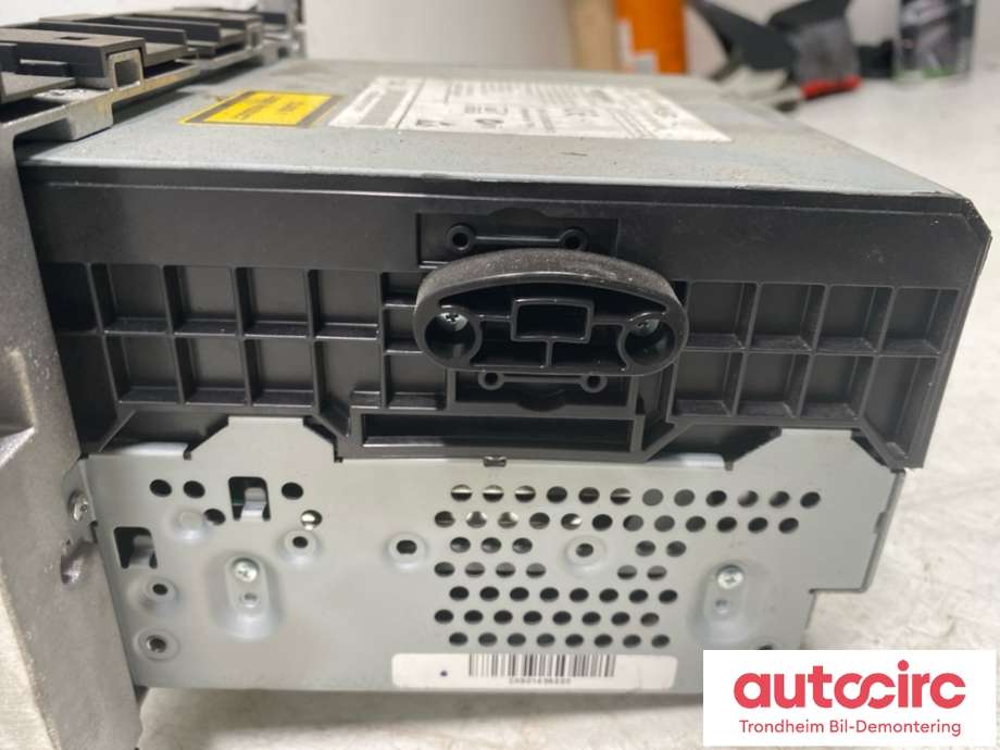 Bilstereo til Mercedes Vito/Viano 2010-2014 (Fase 2) (W639) (W639) (A1699002000|MF2830|A1699010700)
