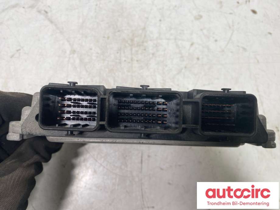 Styreenhet motor til Citroën C4, Picasso 2006-2013 (Type I)  (BOSCH|1943 AW|1943 AX|9665674480| 0 281 014 729)