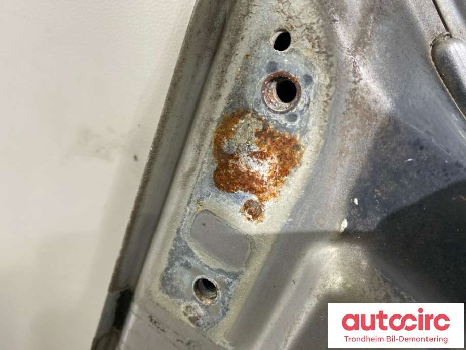 Panser til VW Golf IV 1998-2003 (1J0823031B|)