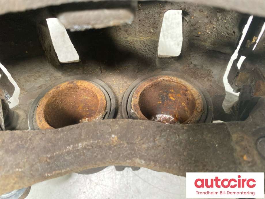 Bremsecaliper venstre foran til Nissan Leaf 2018-->> (Type II)  (41005AU00A|)