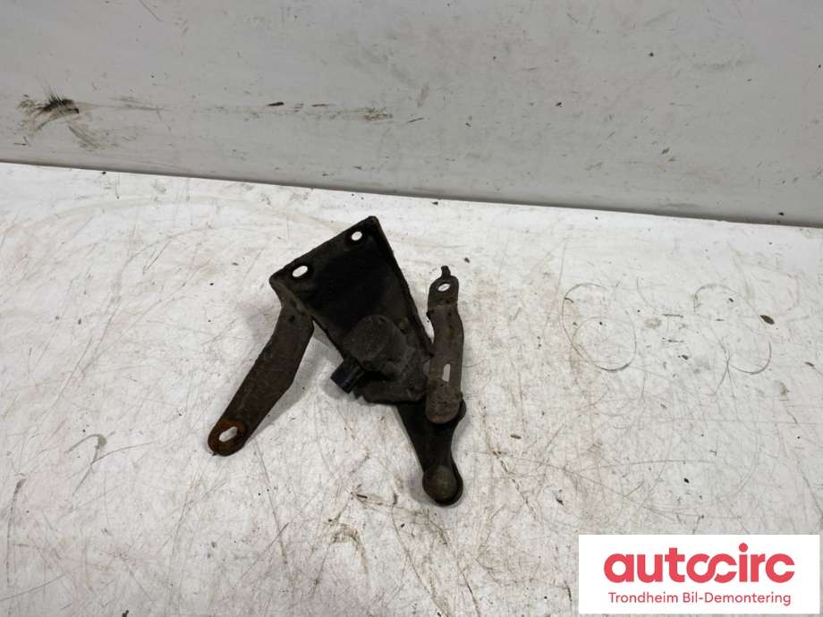 Sensor nivå, venstre bak til Lexus GS 2005-2012 (Type III) (S190) (S190) (8940830130|)