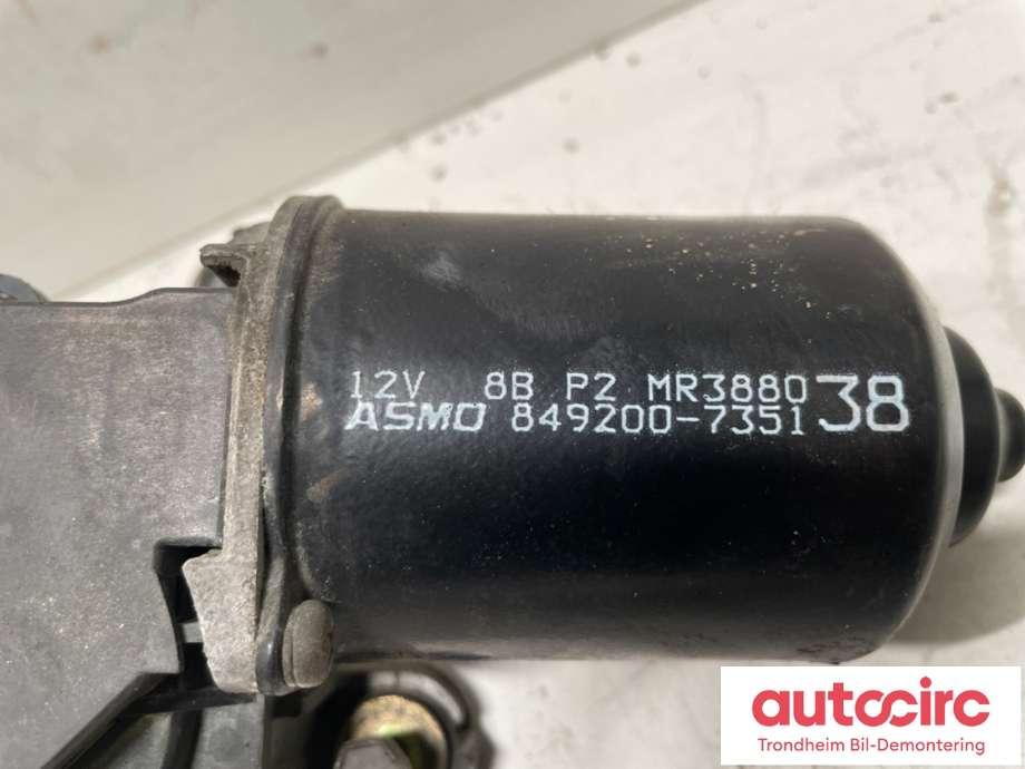 Viskermotor frontrute til Mitsubishi Pajero 2000-2006 (Type III) (MR388038|849200-7352|)