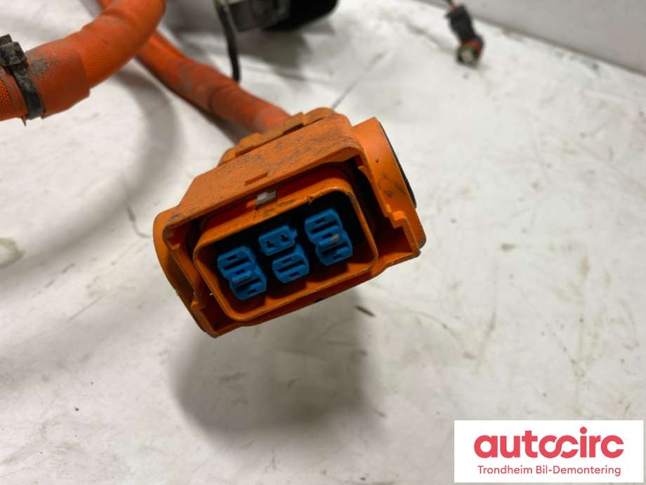 Batterilader inntak/luke til Polestar 2 2020-->> (32232682|32286754|)