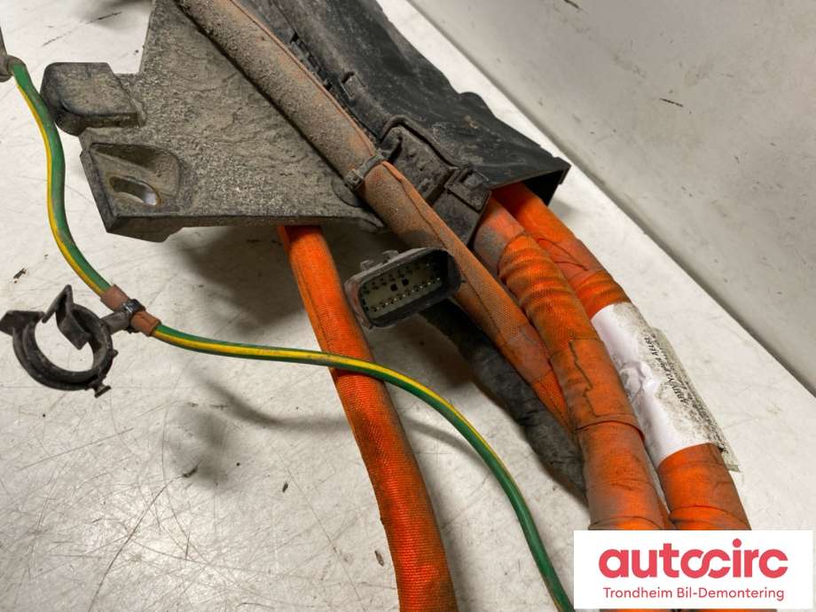 Batterilader inntak/luke til Polestar 2 2020-->> (32232682|32286754|)