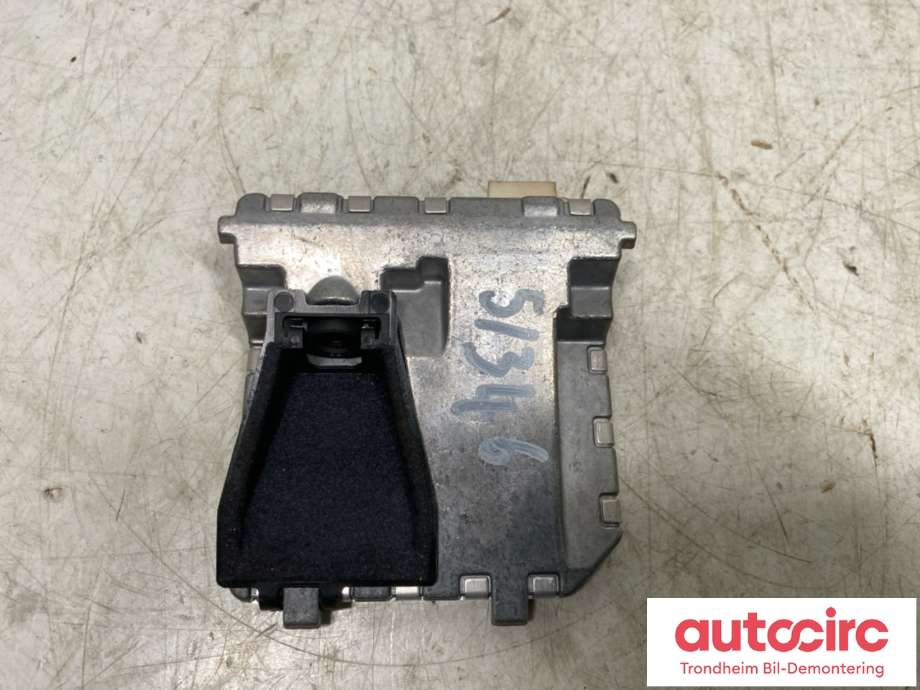 Parkeringskamera foran til Mazda CX-5 2012-2017 (Type I)  (CONTINENTAL|KD4567XCXE|KD45-67XCX-E|KE505)