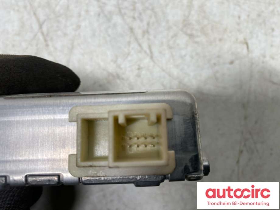 Parkeringskamera foran til Mazda CX-5 2012-2017 (Type I)  (CONTINENTAL|KD4567XCXE|KD45-67XCX-E|KE505)