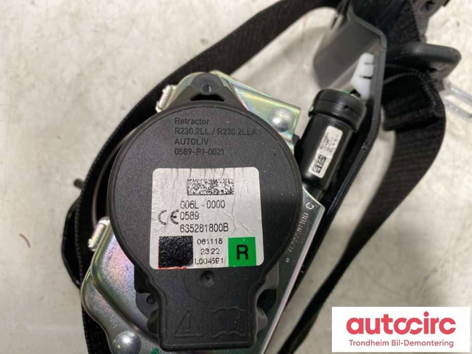 Sikkerhetsbelte foran høyre til BMW i3 2013-2022  (7951764|635281800B|72117951764)