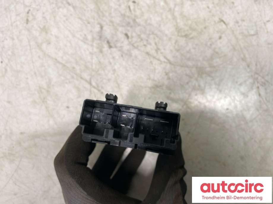 Styreenhet sete til BMW i3 2013-2022  (CONTINENTAL|7 490 465 01|61 35 7 490 465|)