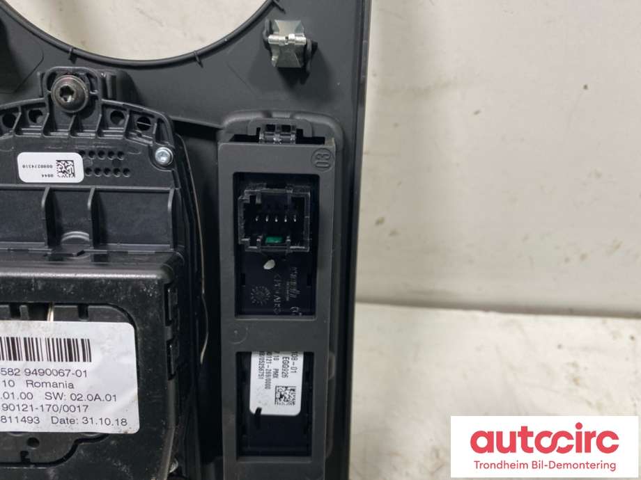 Bilstereo navigasjon betjeningspanel til BMW i3 2013-2022  (6582 9490067-01|65825A3B1E4|)