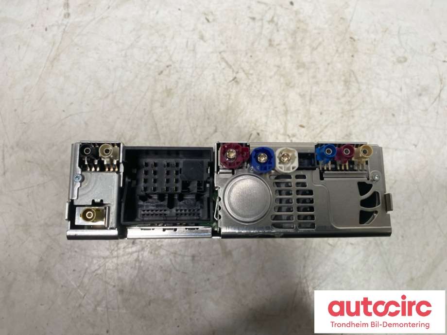 Bilstereo til BMW i3 2013-2022  (ALPINE / ANATEL|65 12 5 A0E DF6|9437389|)