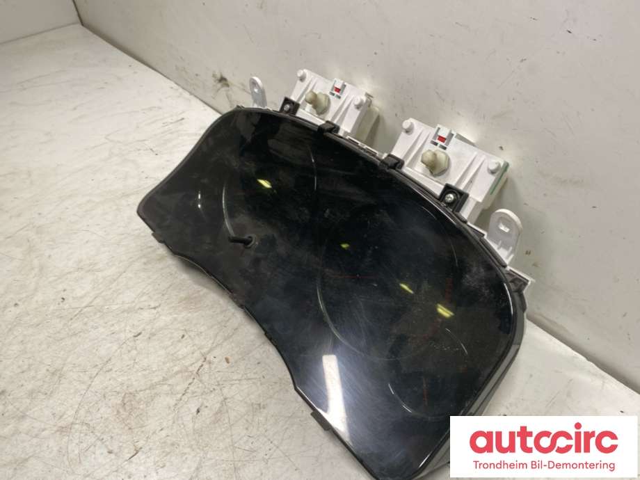 Instrumentpanel til Toyota Land Cruiser 120 2002-2009  (838006D243|838006D243-B|)