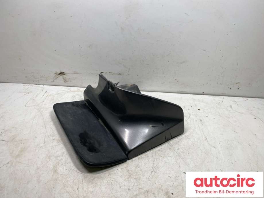 Skvettlapp til Toyota Land Cruiser 120, 2002-2009 (HØYRE BAK|7662560160)