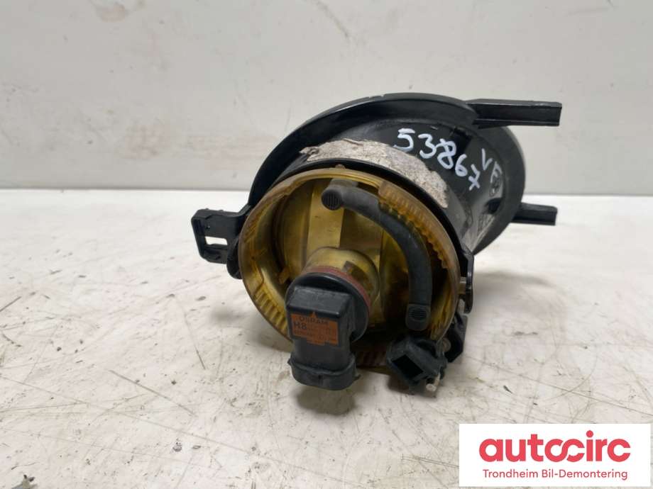 Tåkelykt venstre foran til Ford S-Max 2010-2015 (Type I, Fase 2)  (HELLA|1763710|AM21-15K202-CD|)