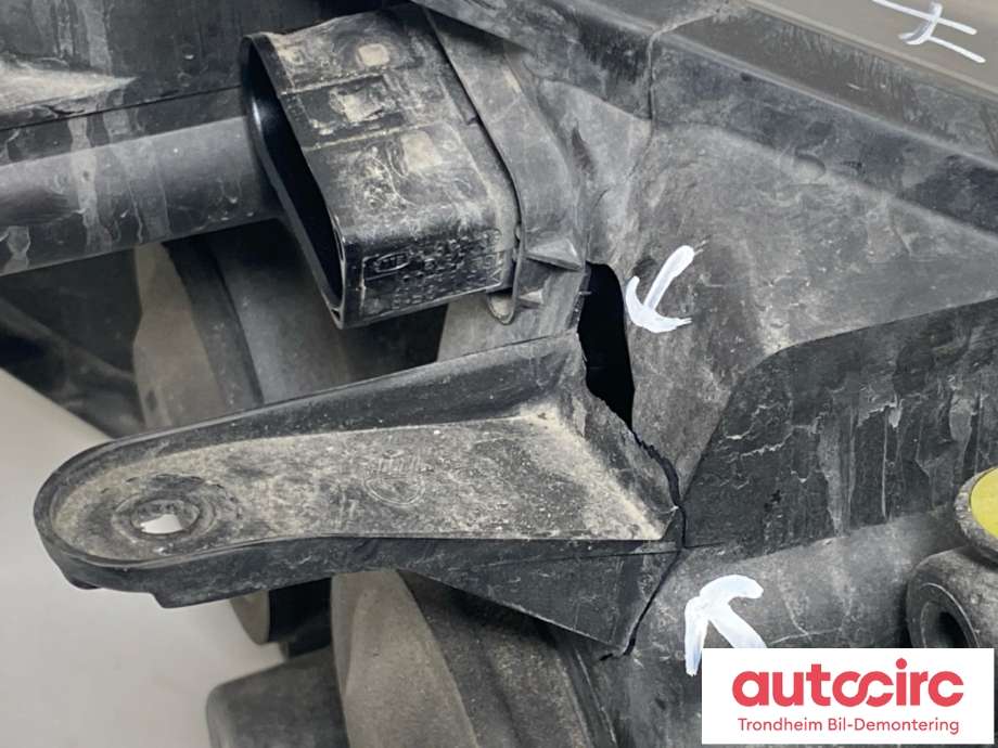 Frontlykt venstre xenon til Ford S-Max 2010-2015 (Type I, Fase 2) (REDUSERT PRIS|6M21-13D155-AL|1801378|6M21-13006-AH)
