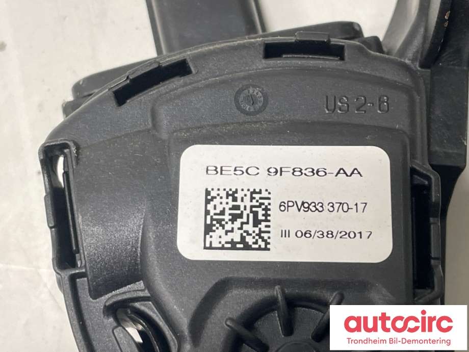 Pedal gass til Tesla Model S 2016-2021 (Fase 2)  (1005307-00-A|BE5C-9F836-AA|6PV933370-17)