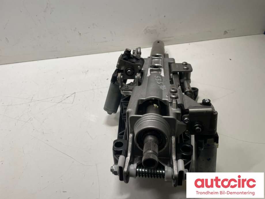 Rattaksel til Tesla Model S 2016-2021 (Fase 2)  (1027811-00-F|1027811-00-E|)