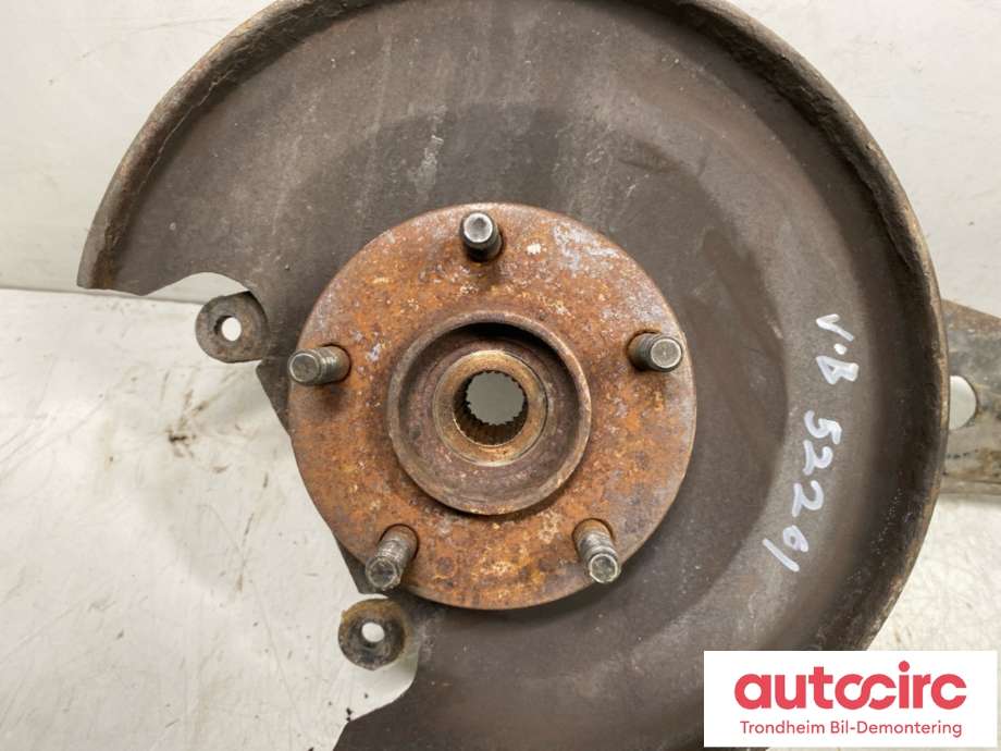 Hjulspindel venstre bak til Mitsubishi Outlander 2012-2015 (Type III, Fase 1)  (4125A079|)