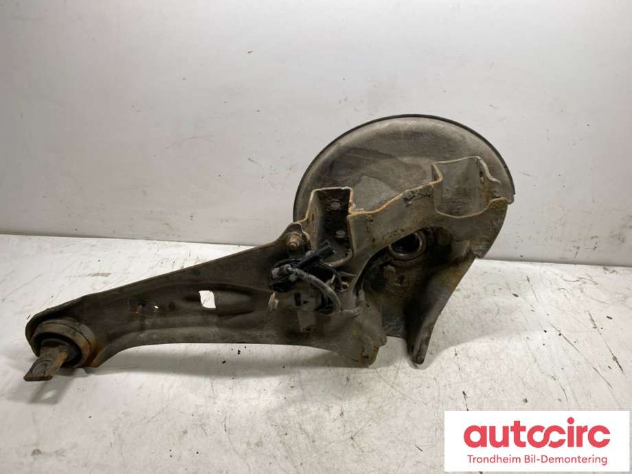 Hjulspindel venstre bak til Mitsubishi Outlander 2012-2015 (Type III, Fase 1)  (4125A079|)