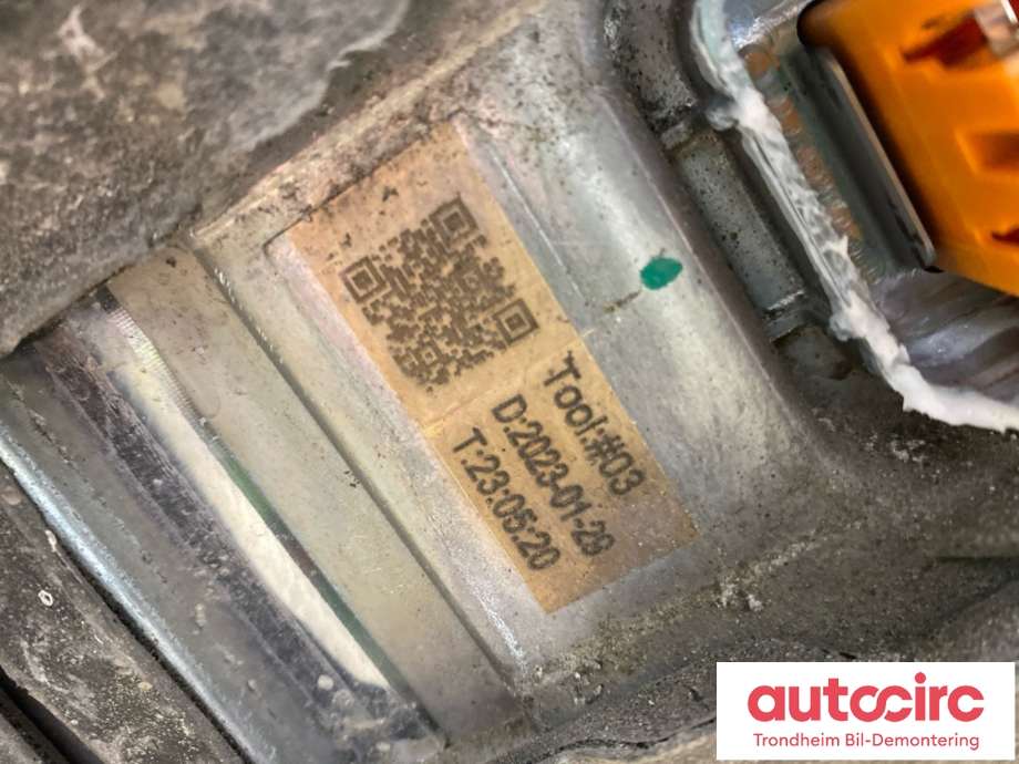 Motor elbil bak til Tesla Model Y 2021-2024 (Type I)  (1665000-DE-L S|1665000-D1-L|)