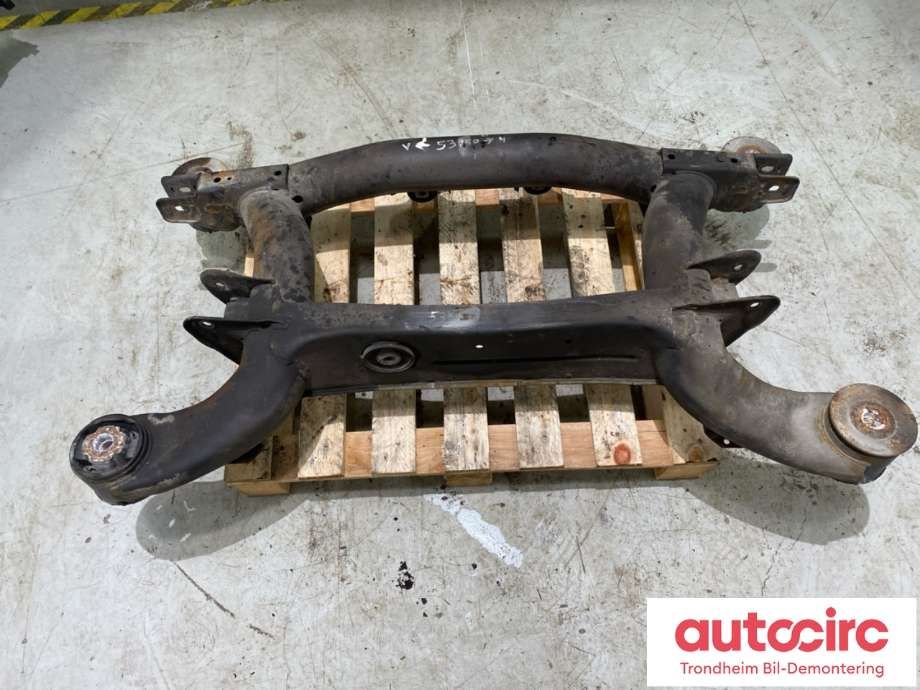 Travers bak til BMW X5 2000-2006 (E53) (E53) (33 31 6 770 459|)