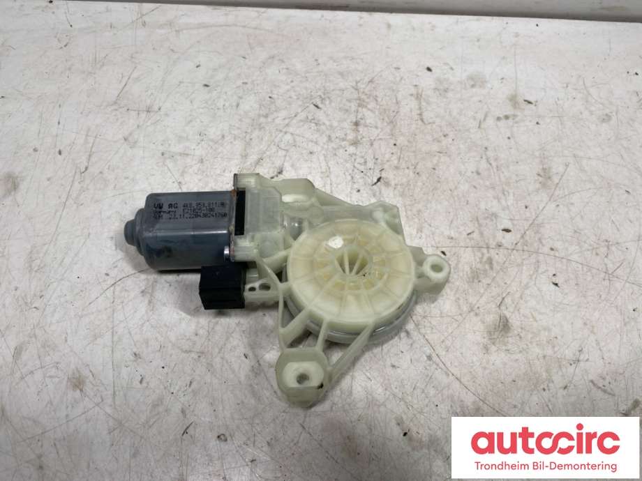 Ruteheis, kun motor, venstre foran til VW ID.3 2020-->>  (4K0 959 811 A|)