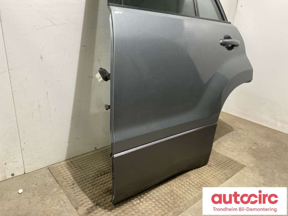 Dør venstre bak til Suzuki Grand Vitara 2005-2015 (Type III)  (68004-65832|)