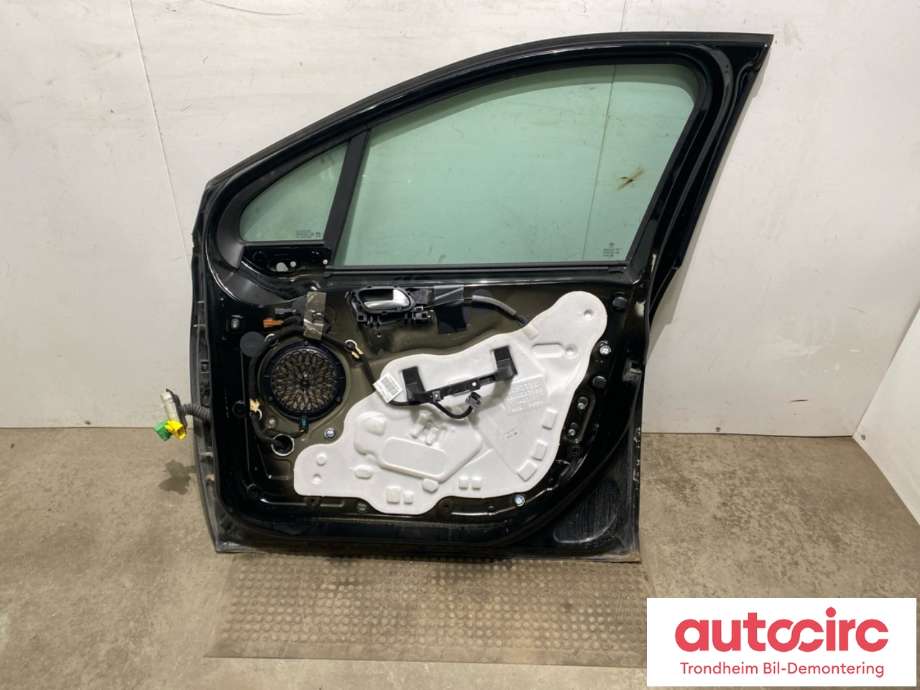 Dør høyre foran til Peugeot 208 2012-2019 (Type I)  (96 718 896 80|98 078 206 80|)