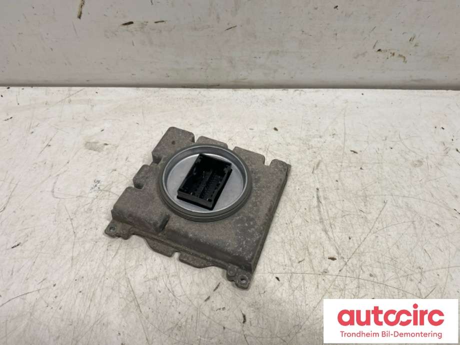 Styreenhet xenon/ballast til VW Passat 2015-2019 (Fase 1) (B8) (B8) (7PP 941 572 AB|)