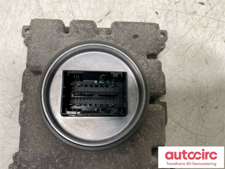 Styreenhet xenon/ballast til VW Passat 2015-2019 (Fase 1) (B8) (B8) (7PP 941 572 AB|)