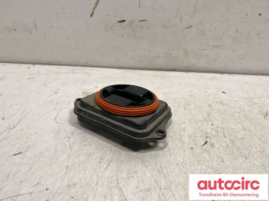 Styreenhet xenon/ballast til VW Passat 2015-2019 (Fase 1) (B8) (B8) (VALEO|3G0 941 329|)