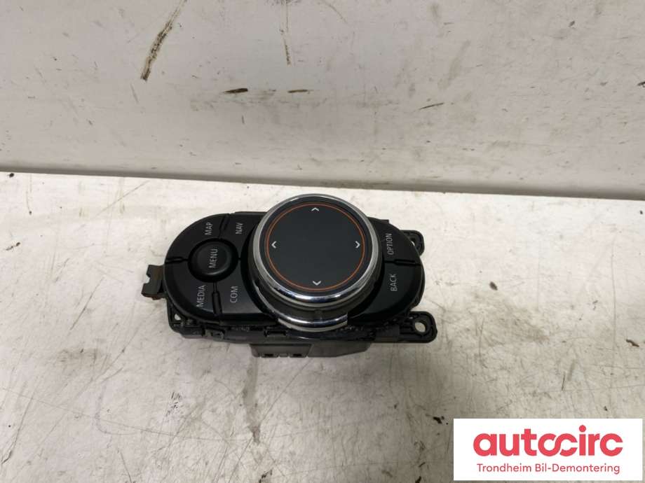 Bilstereo navigasjon betjeningspanel til Mini Countryman, 2017-2023 (F60) (F60) (65 82 9 392 037)
