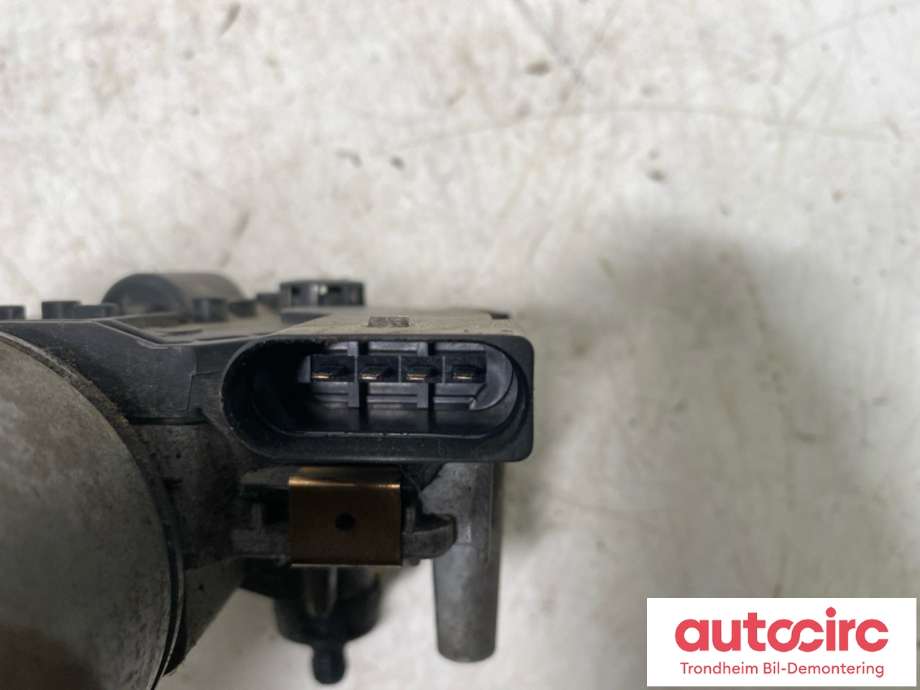 Viskermotor frontrute til Audi Q5 2008-2012 (Type I, Fase 1) (BOSCH|8R1 955 023 D|8R1955119A|)