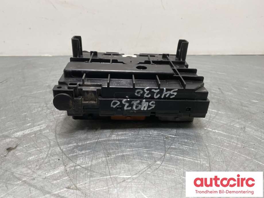 Sikringsboks motorrom til Peugeot 307 2005-2008 (Fase 2)  (9659742080|6500CK|)