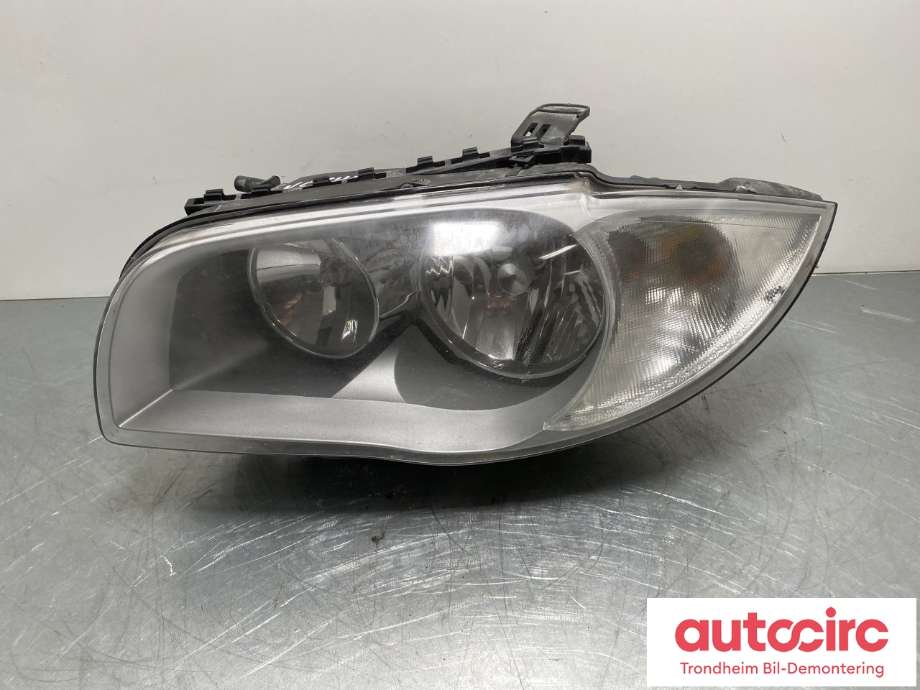 Frontlykt venstre halogen til BMW 1-Serie, 2004-2011 (E81/E82/E87/E88) (E81/E82/E87/E88) (6924485)