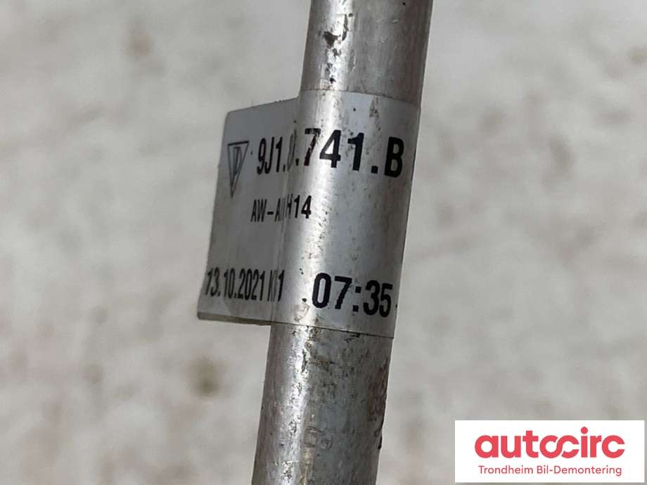 Aircondition rør til Porsche Taycan 2019-->> (9J1820741B|)