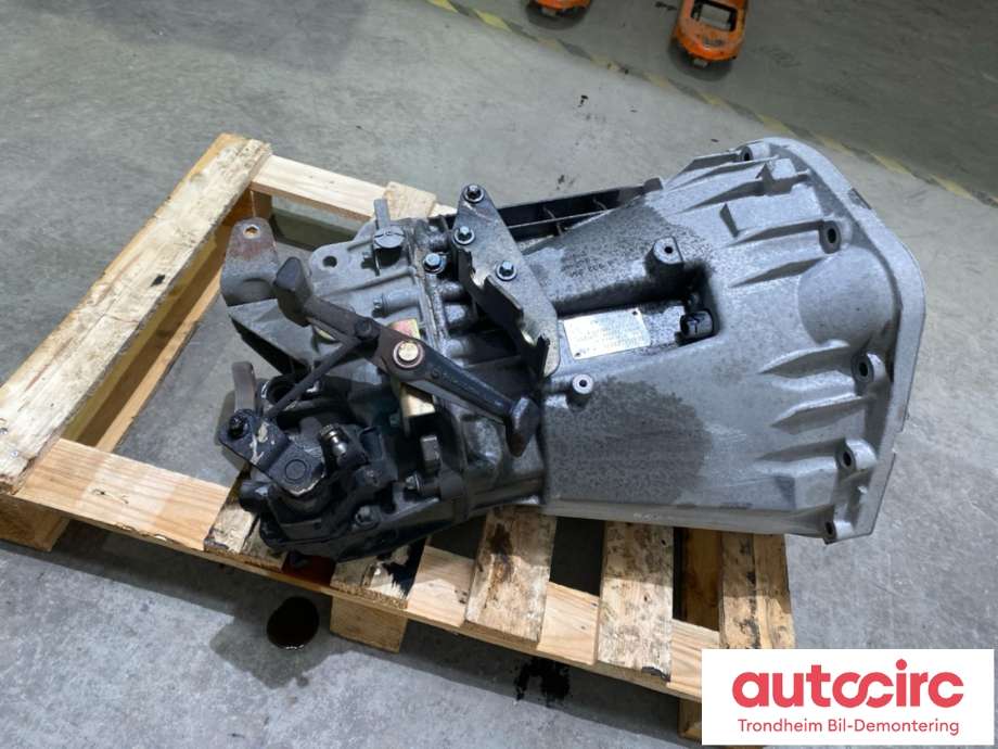 Girkasse manuell til Mercedes Sprinter 1995-2006 (903) (903) (MERCEDES|A 001 260 36 00||711.605)