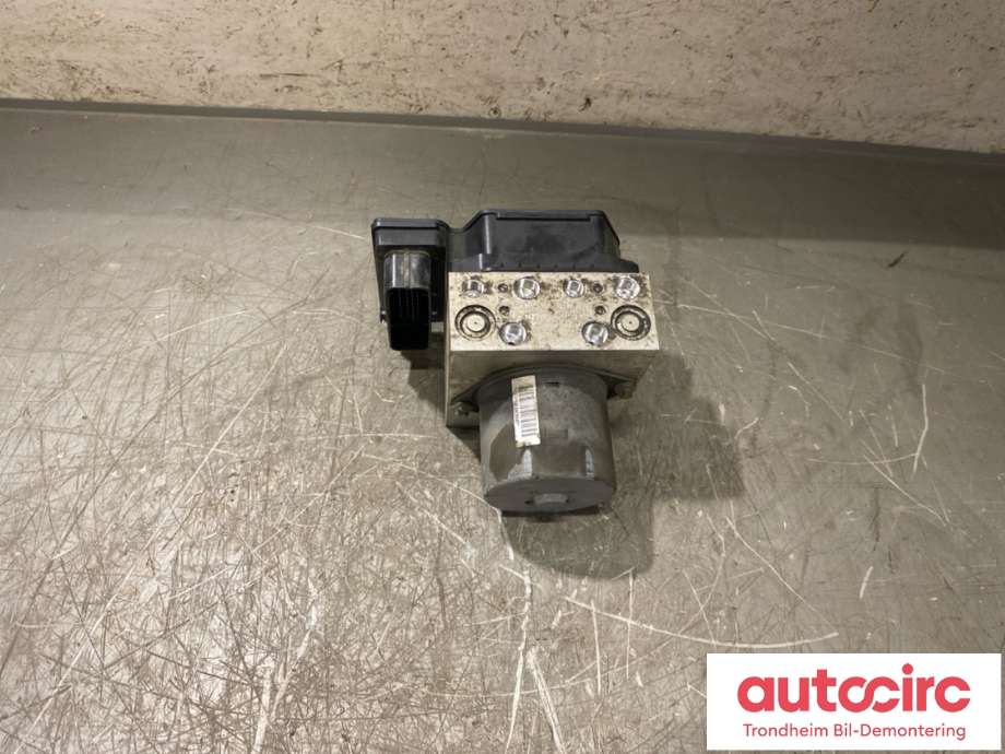 ABS sentral til VW Passat 2011-2015 (B7) (B7) (TRW|3AA614109N|)
